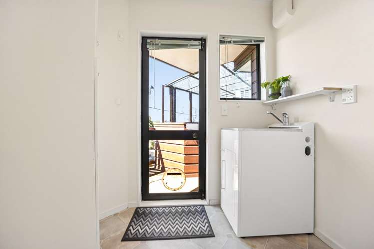 2/81 Donovan Street Blockhouse Bay_24