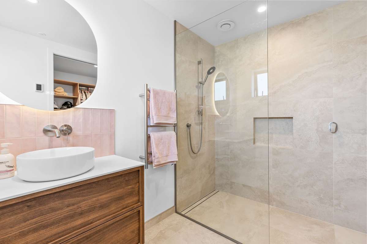 17 Buttercup Street_5
