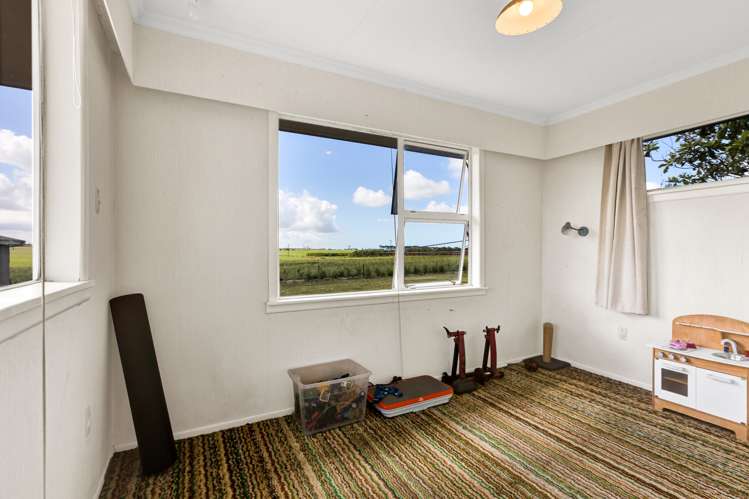 376 Manaia Road Manaia_10