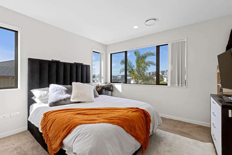 58 Golden Morning Drive Albany Heights_12