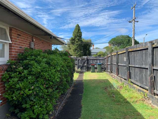 1/96 Mount Smart Road Onehunga_4