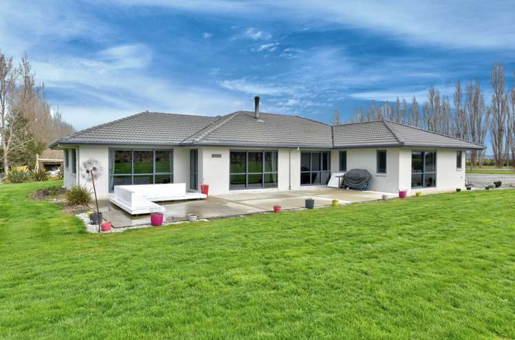 1120 Knapdale Road_0