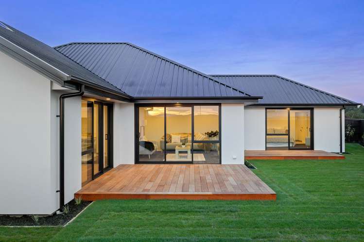 8 Frederick Busch Crescent Rangiora_18