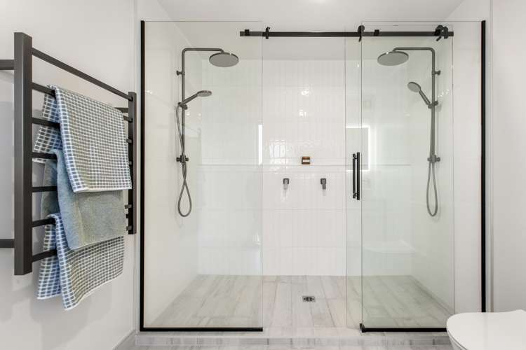 35 Long Street Raglan_15