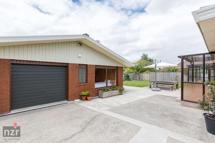 14 Sandstrom Grove Feilding_19