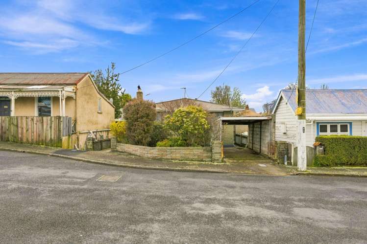 4 Eastbourne Street Caversham_17