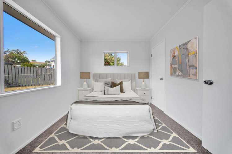 69 Charntay Avenue Clover Park_11