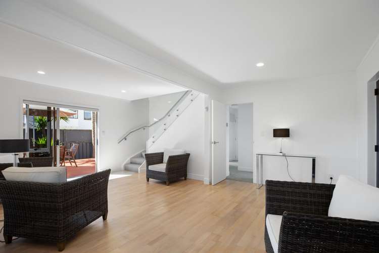 338 Papamoa Beach Road Papamoa Beach_5