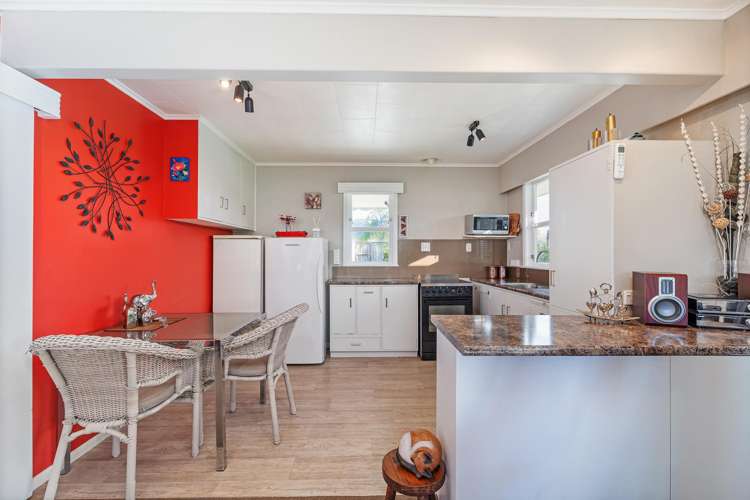 2b Sarah Avenue Whitianga_13