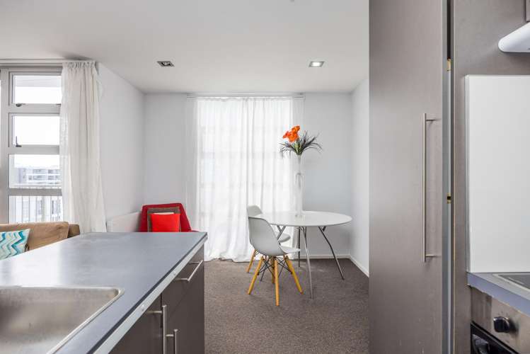 7C/11A City Road Auckland Central_7