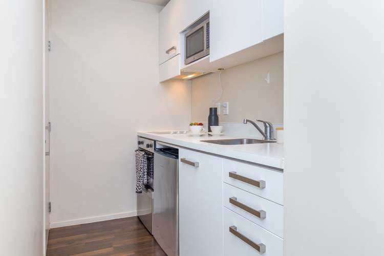 1710/10 Waterloo Quadrant Auckland Central_6