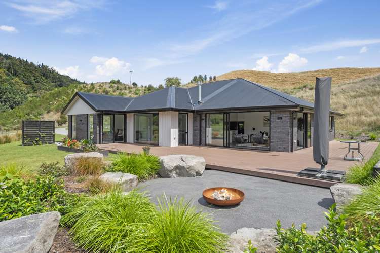 1 Jojos Way Lynmore_31