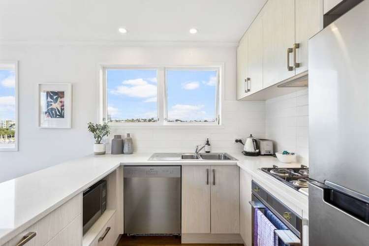 3/4 Beach Road Castor Bay_10