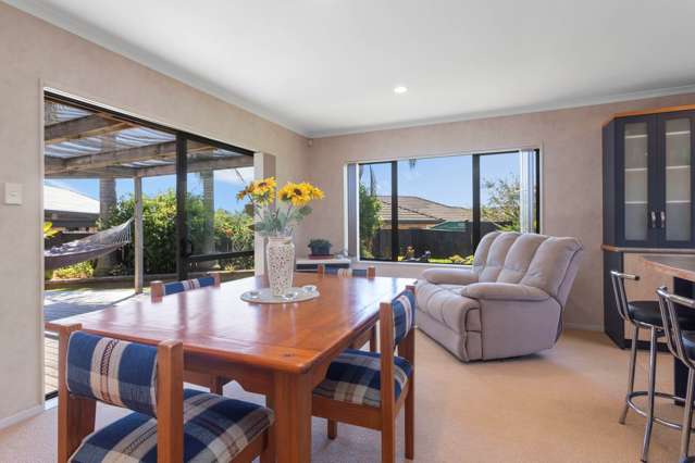 9 Kimptonfields Court Wattle Downs_2