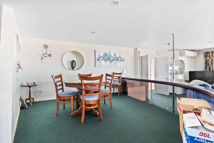 9 Pebble Beach Boulevard Te Kamo_5