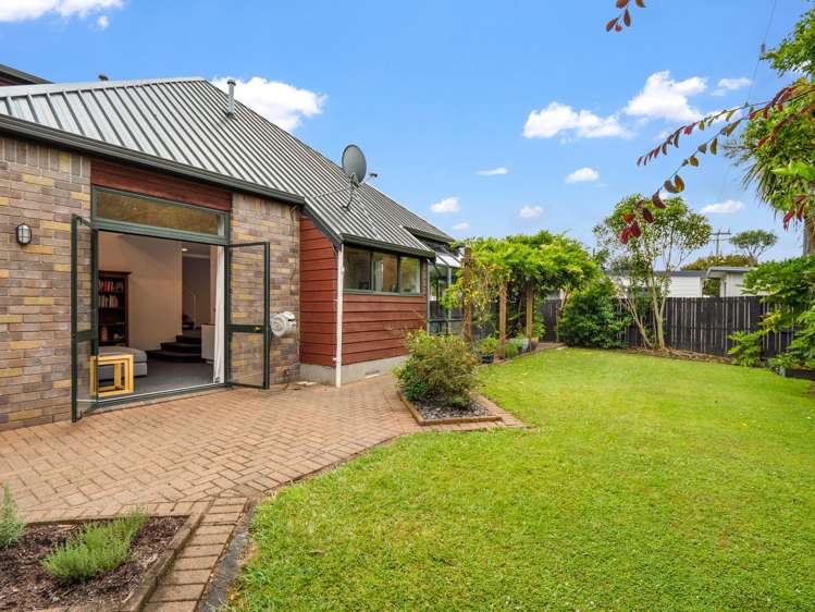 4 Libra Place Kawaha Point_32