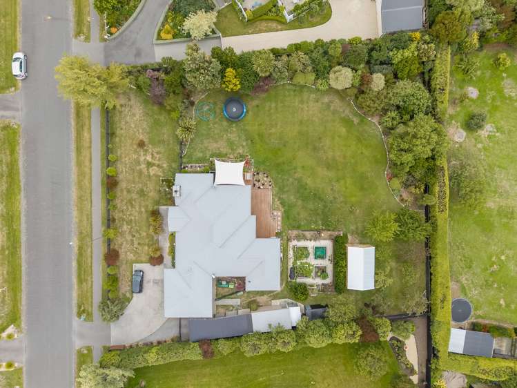 9 Riverside Way Amberley_32