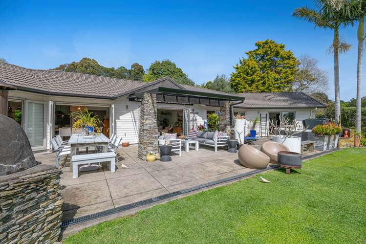 7C Hobbs Road Matakatia Bay_32