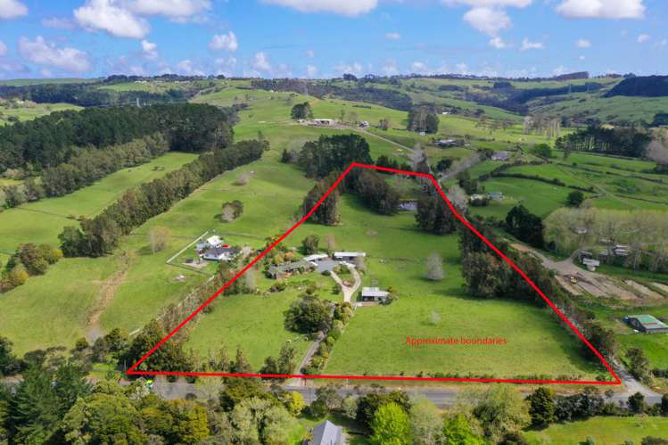 1132 Peak Road Helensville_1