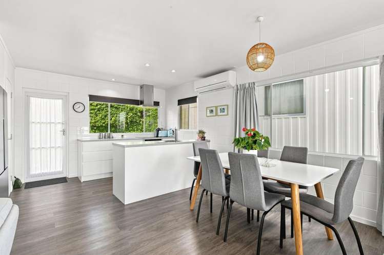 1/12 Regents Grove Richmond Heights_10