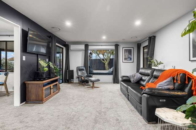44C Kathleen Crescent Hornby_4