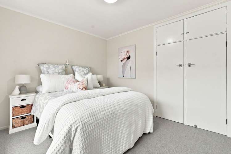 1/497 Beach Road Murrays Bay_13