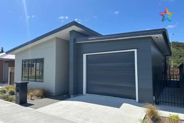 BRAND NEW 3 BEDROOM HOME IN PARKWAY RISE