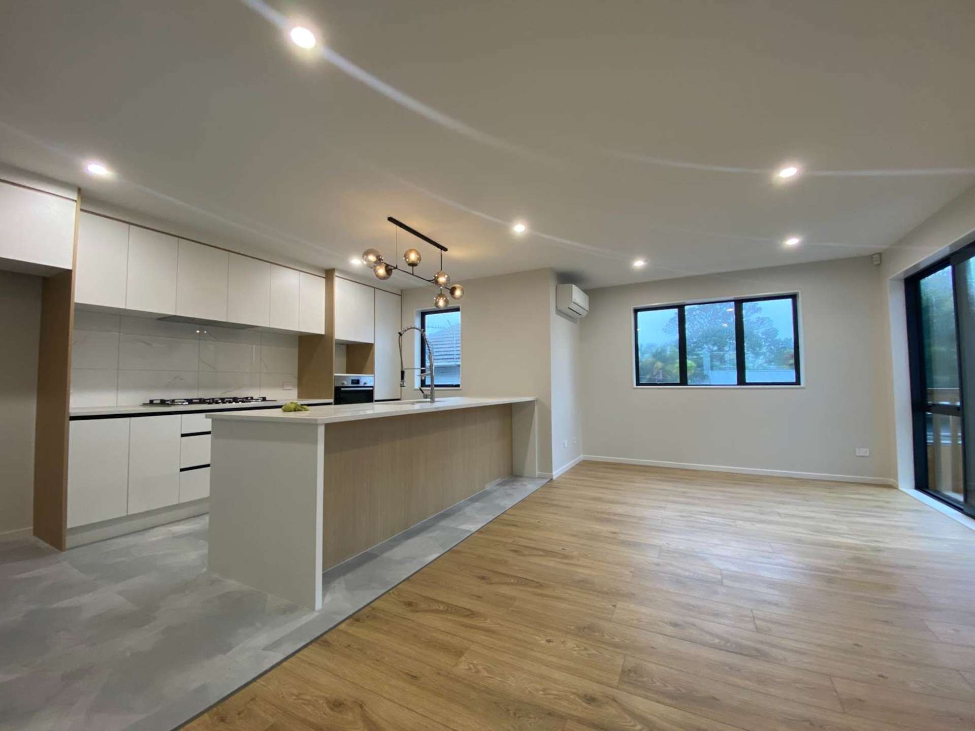 20A Neil Avenue Te Atatu Peninsula_0