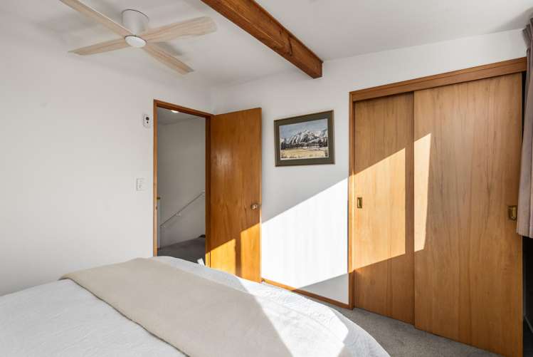 136 Sumnervale Drive Sumner_15