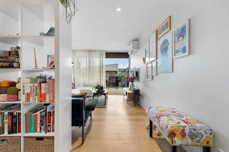 414/64 Victoria Street_5
