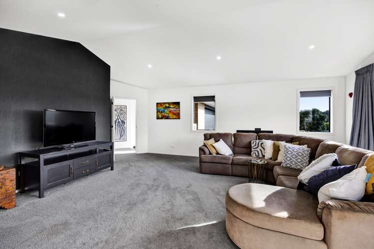 23 Redwood Crescent Hurdon_5