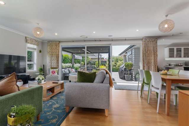 59 Armstrong Avenue Carterton_2