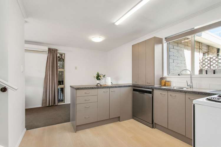 7 Omega Place Casebrook_4