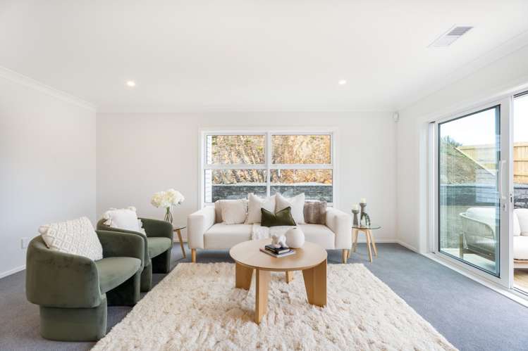 83 Queen Charlotte Drive Aotea_7