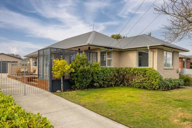 72 Greenhaven Drive Burwood_1