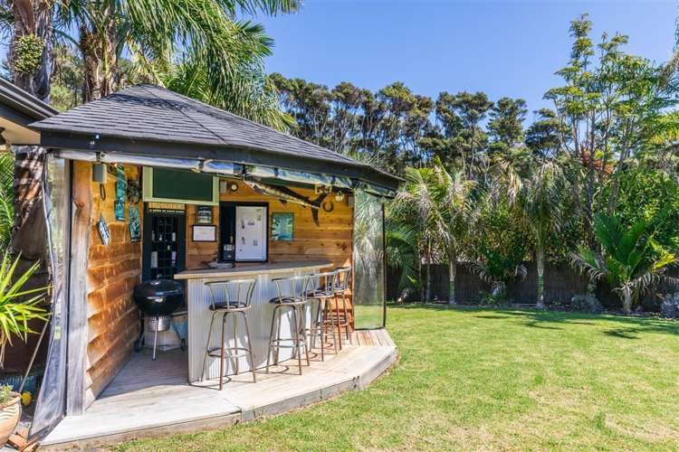 27 Wicklam Lane Greenhithe_11