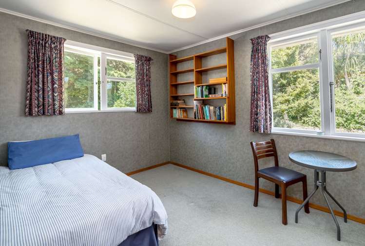 17 Tararua Drive Upper Plain_17