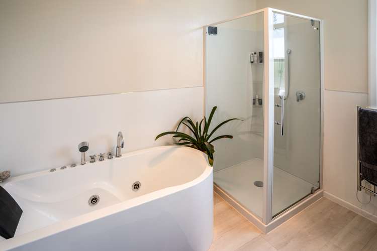 112 Oak Street Mangapapa_11