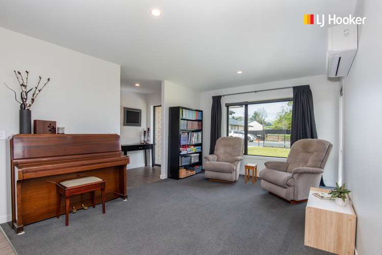 29 Cemetery Road East Taieri_6