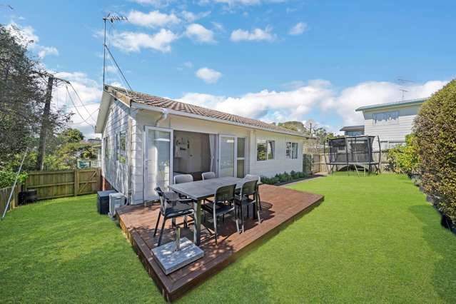 Coastal Elegance Meets Everyday Convenience
