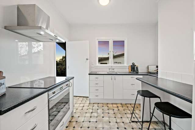 2/1103 Great North Road Point Chevalier_4