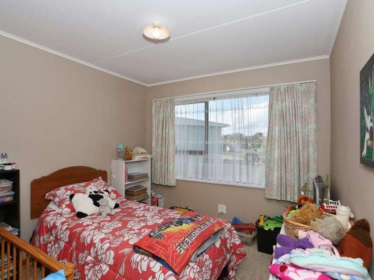 4 Montgomery Street Feilding_16