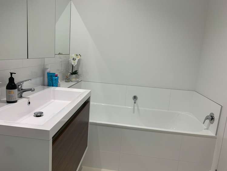 232 Hobsonville Point Road Hobsonville_8