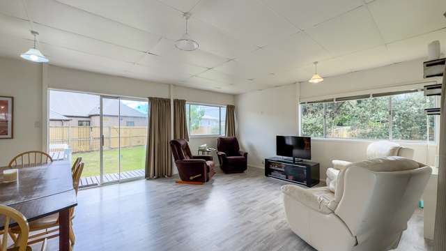 106 Moore Place Whangamata_2