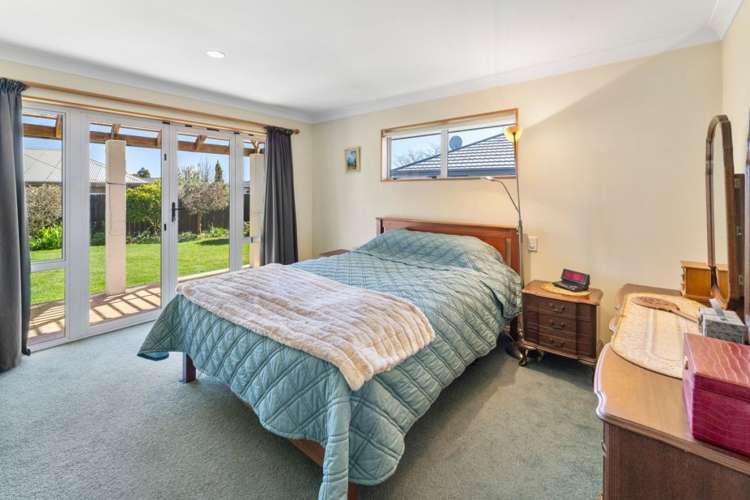 15 Templemore Drive Richmond_8