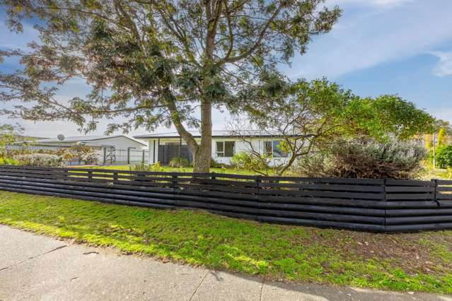 Ready to Go - Lovely Family Home!