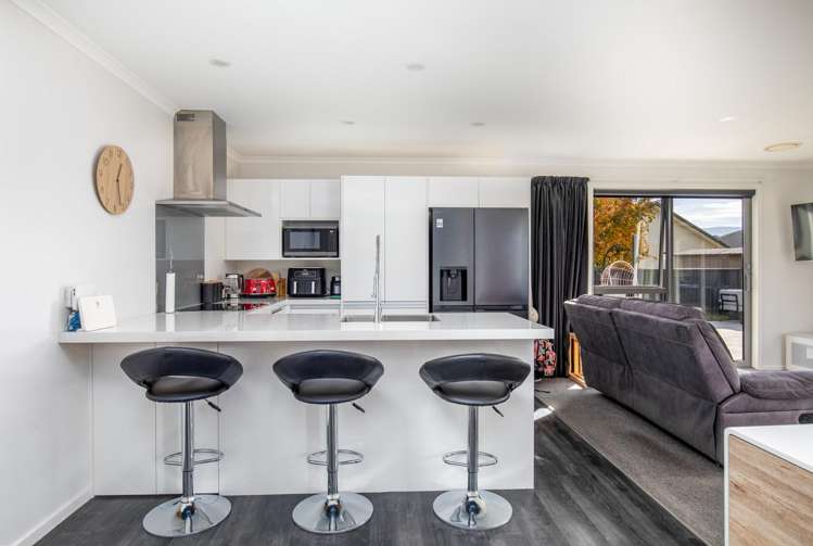 5 Walker Place Alexandra_4