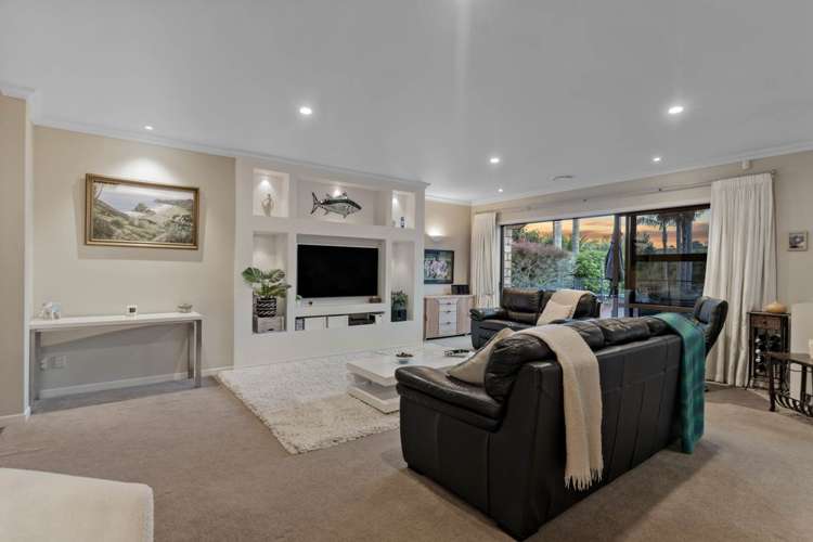 16 Lynwood Grove Dairy Flat_16