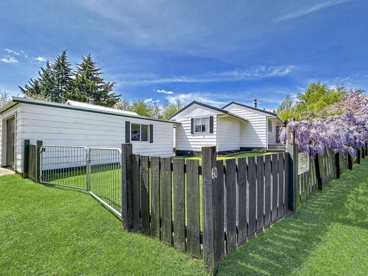 2/60 Kinloch Road Kinloch_1