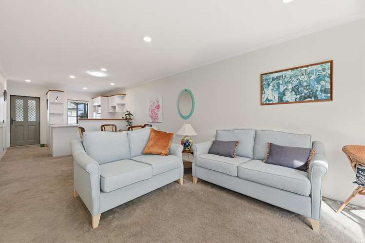 22/41 Manchester Way (The Village) Judea_3